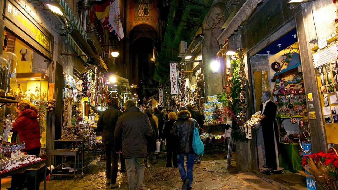 O' Presepe 24 Naples Exterior photo